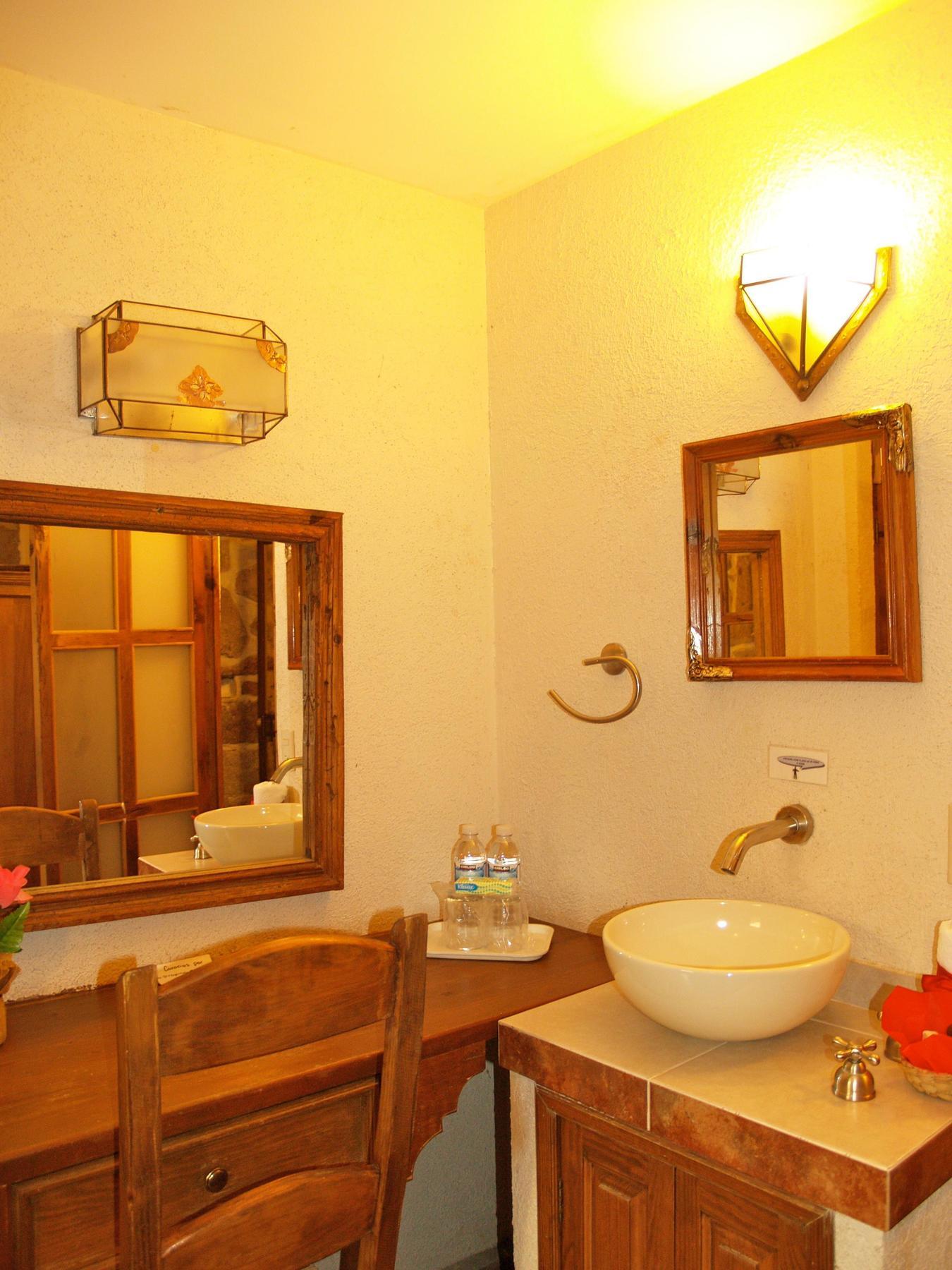 Casa Del Anticuario Hotel