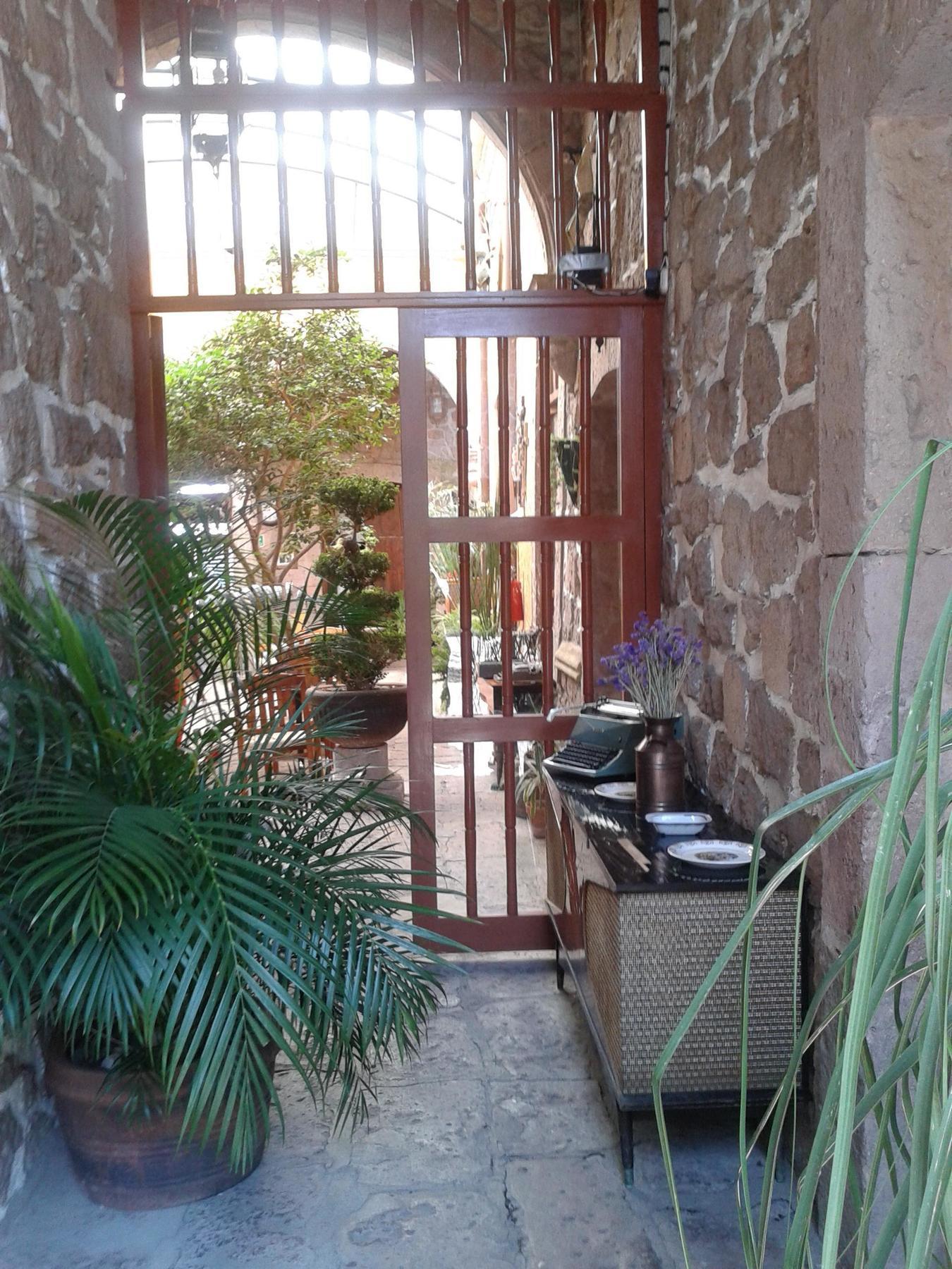 Casa Del Anticuario Hotel