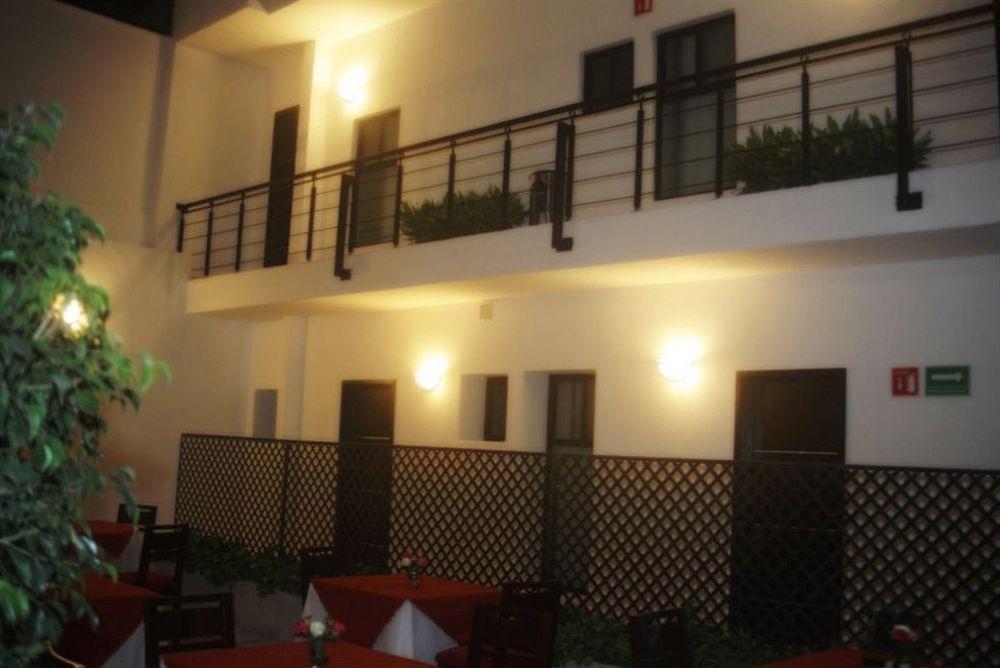 Real San Juan Hotel 3*