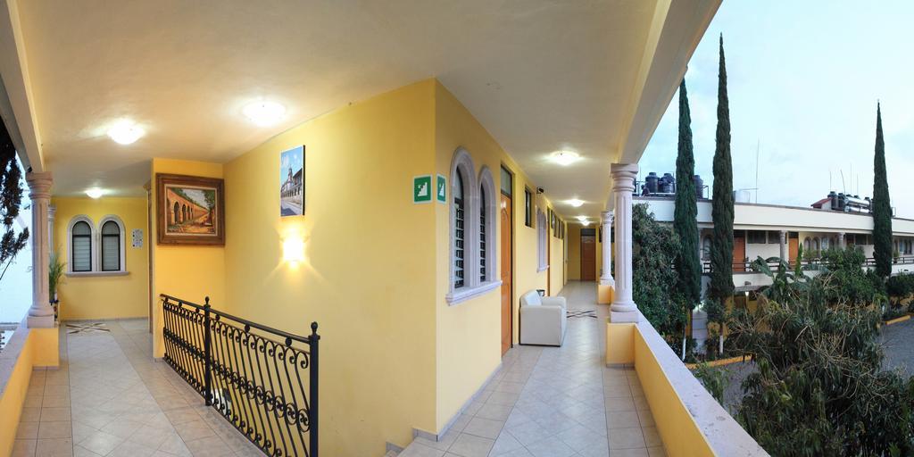 California Hotel 3*