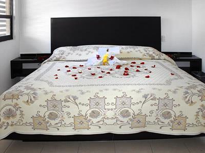 Ross Hotel 3*