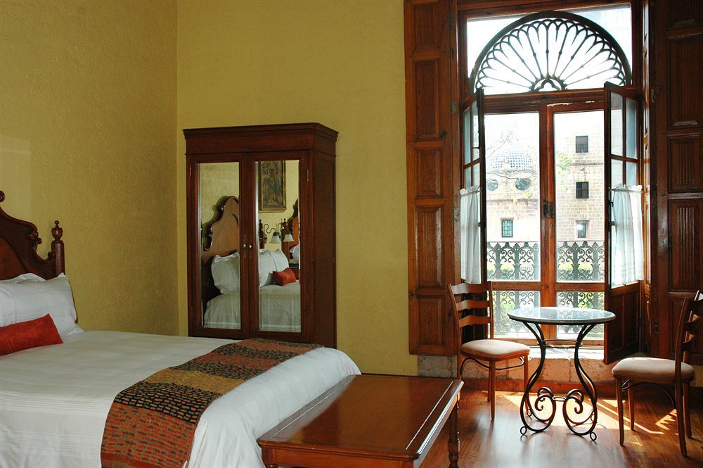Hotel Juaninos