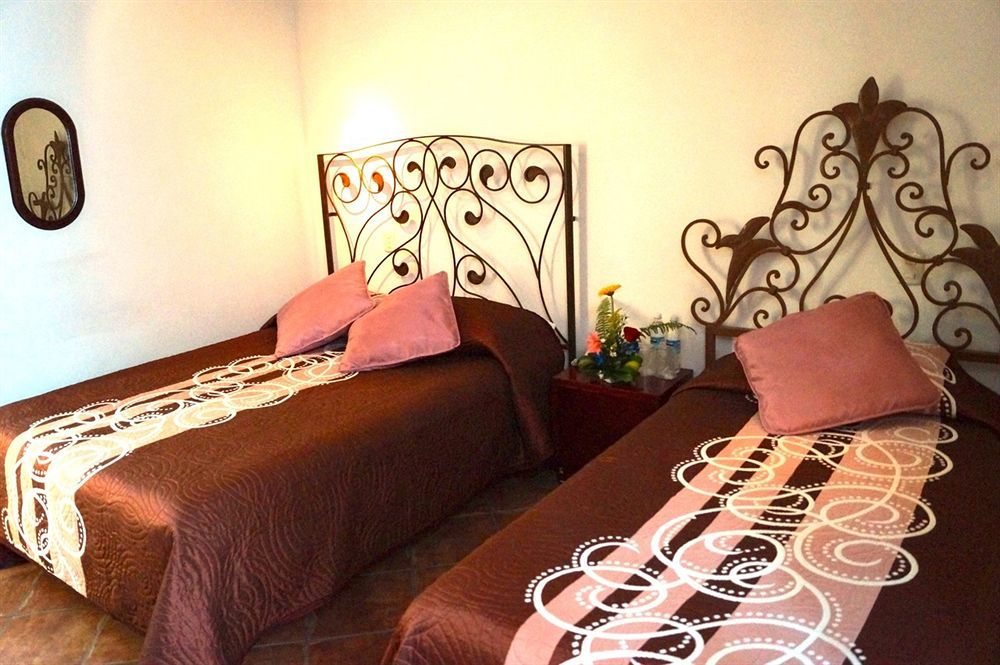 Mesón De Remedios Hotel