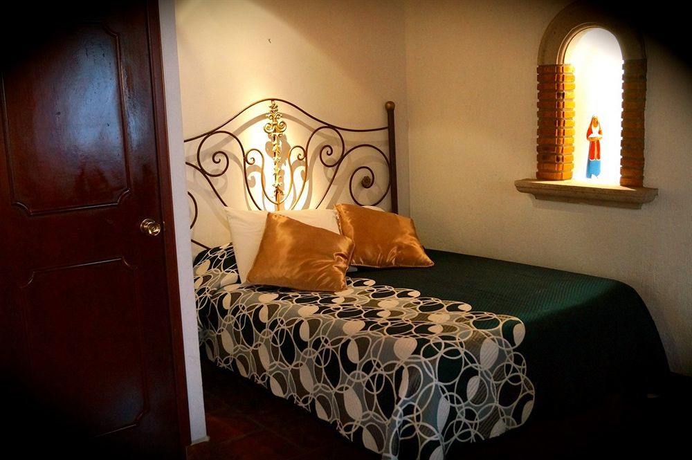 Mesón De Remedios Hotel