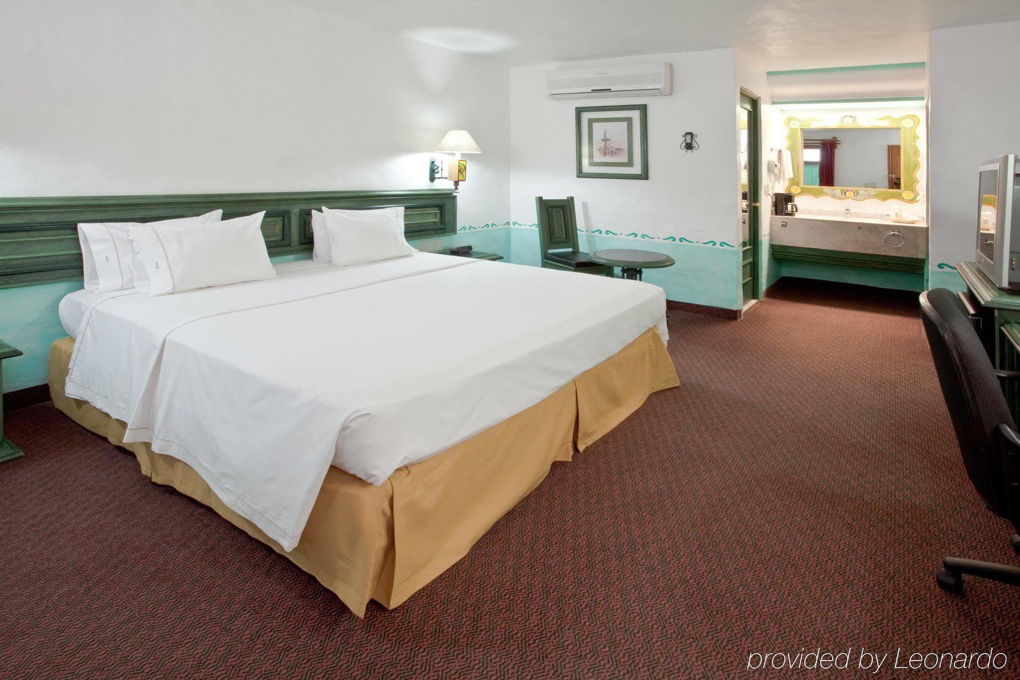 Express By Ihg 2*