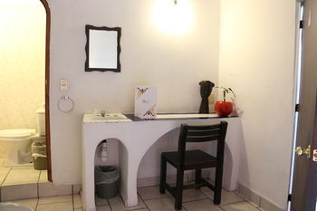 Hotel Allende