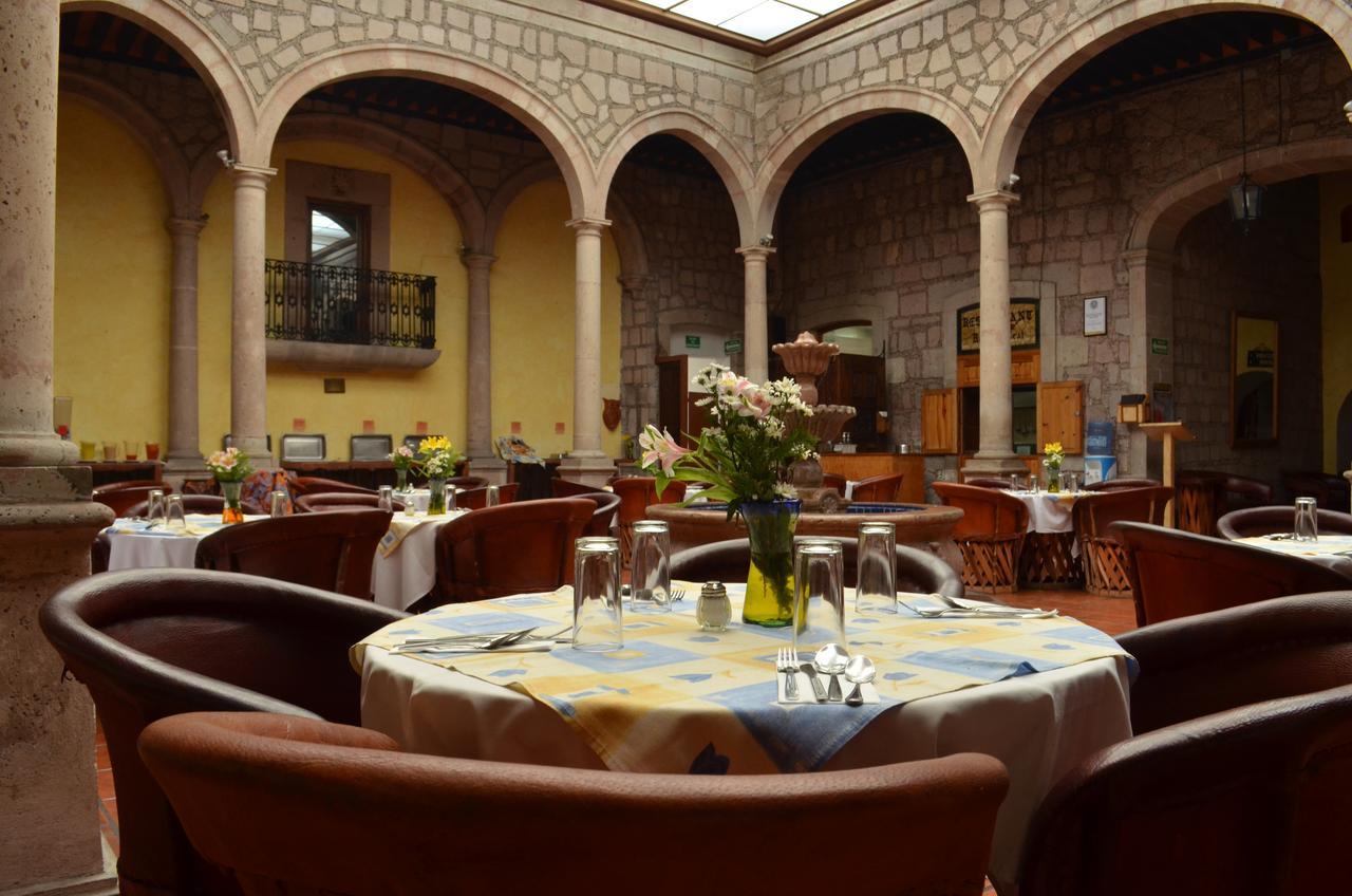 Howard Johnson By Wyndham Calle Real 3* Morelia