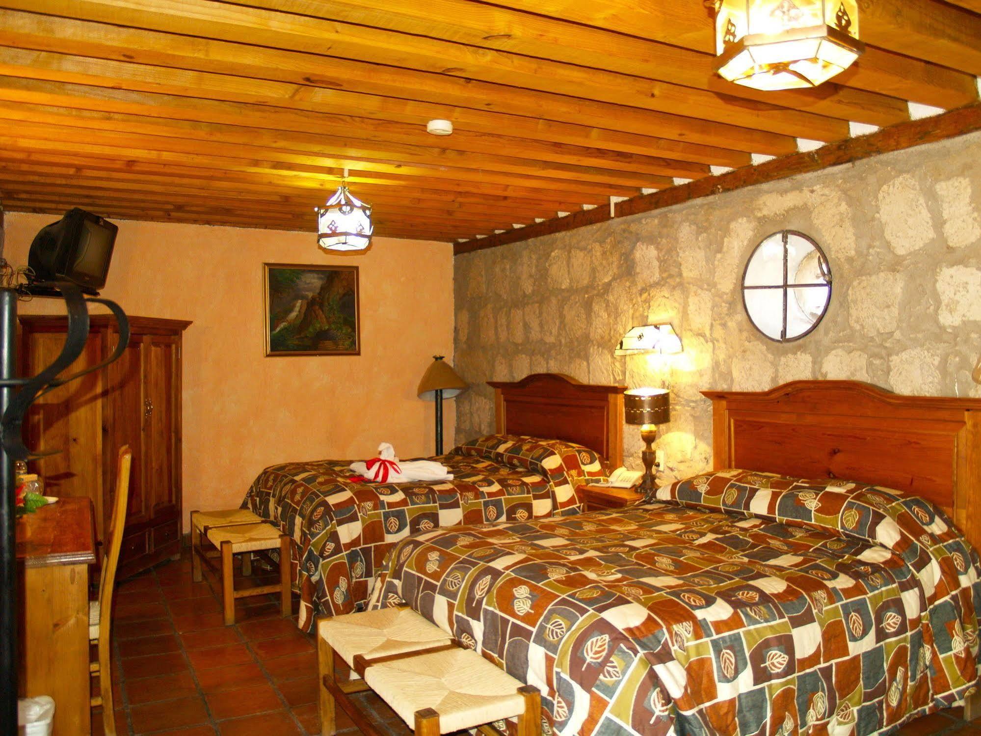 Casa Del Anticuario Hotel