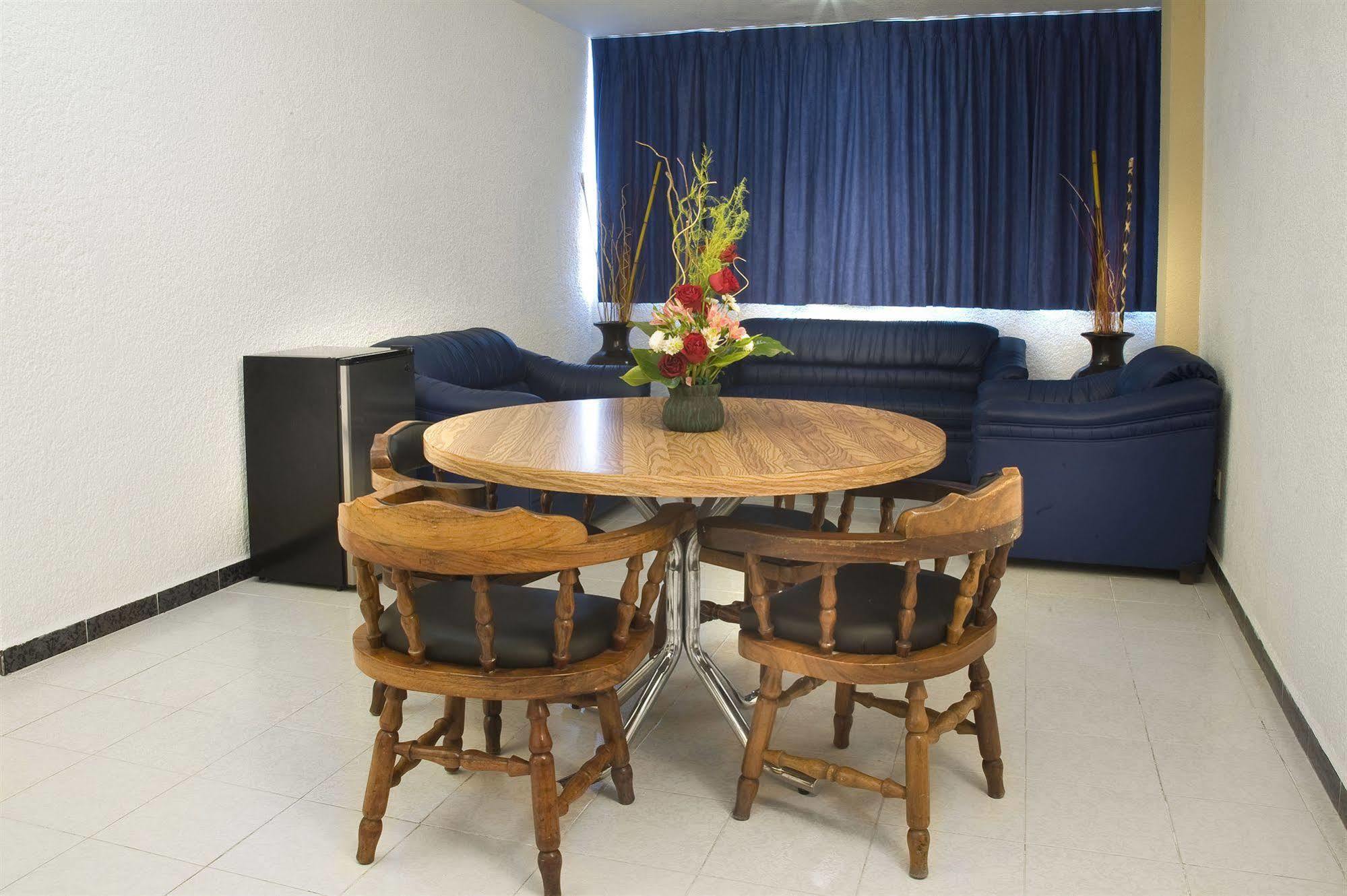 Estanza Hotel&suites Hotel 4*