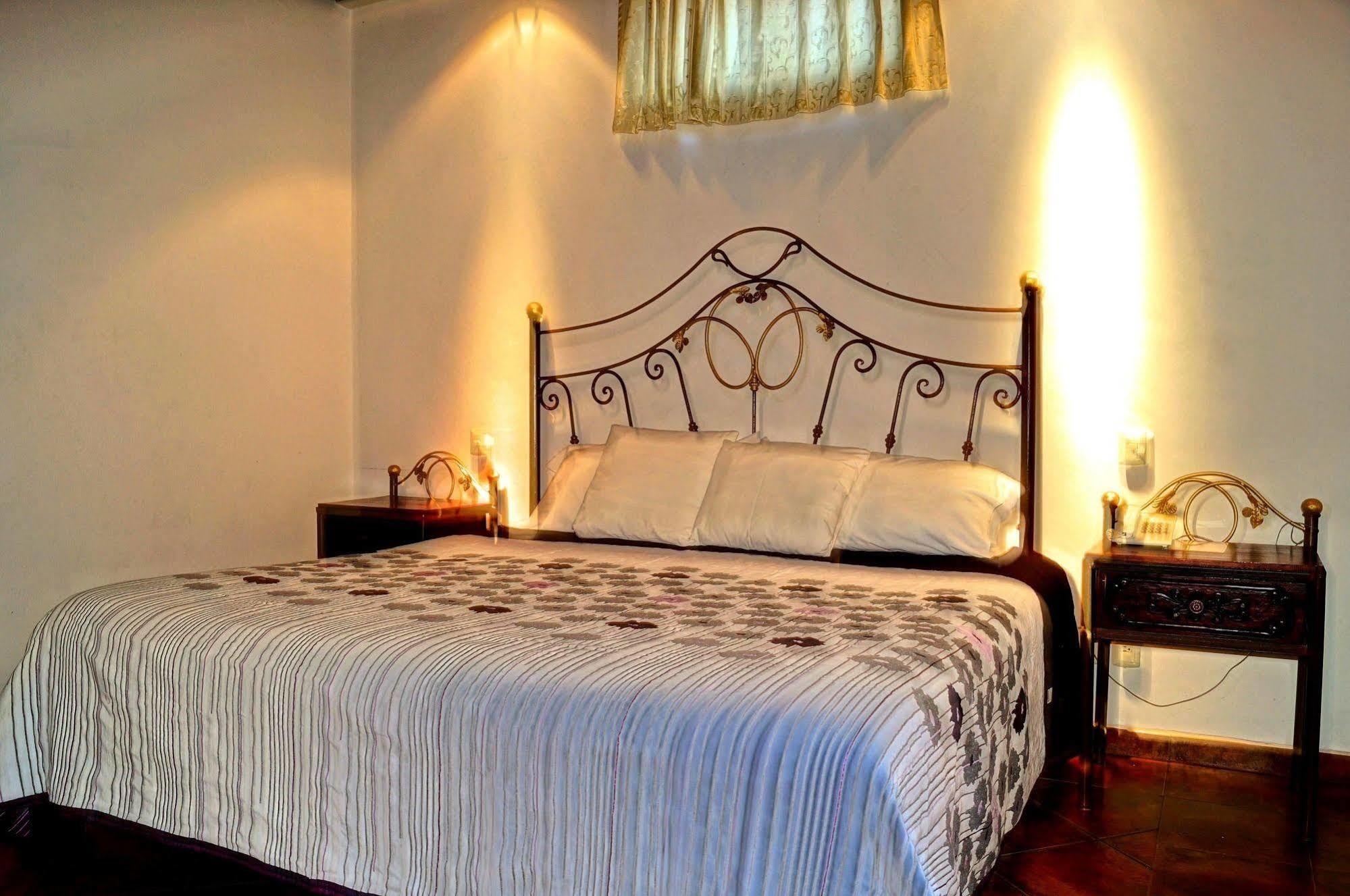 Hotel Mesón De Remedios Morelia