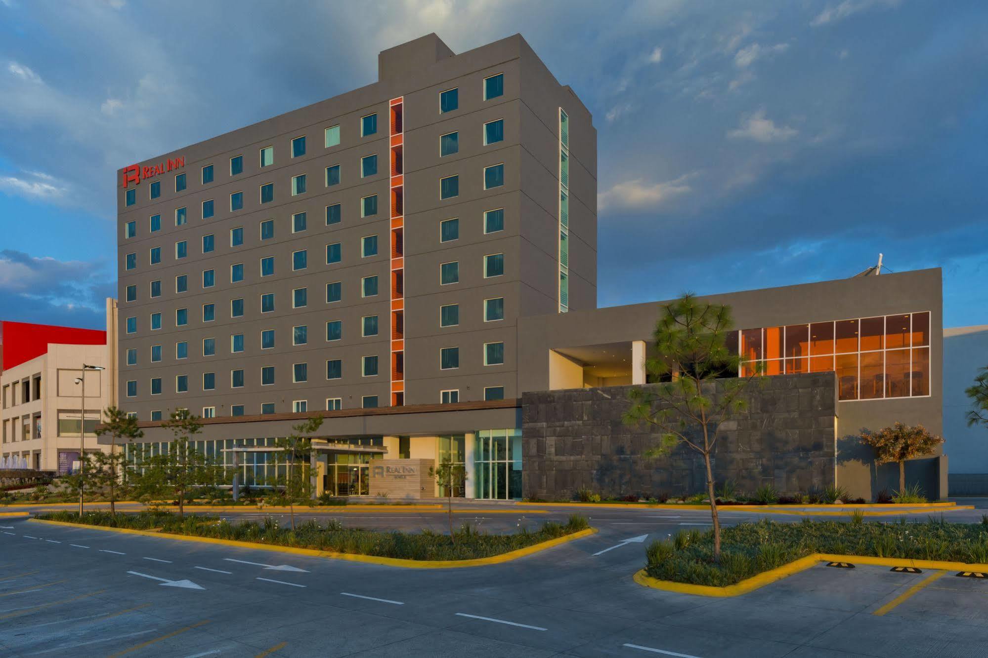 Fiesta Altozano Hotel Morelia