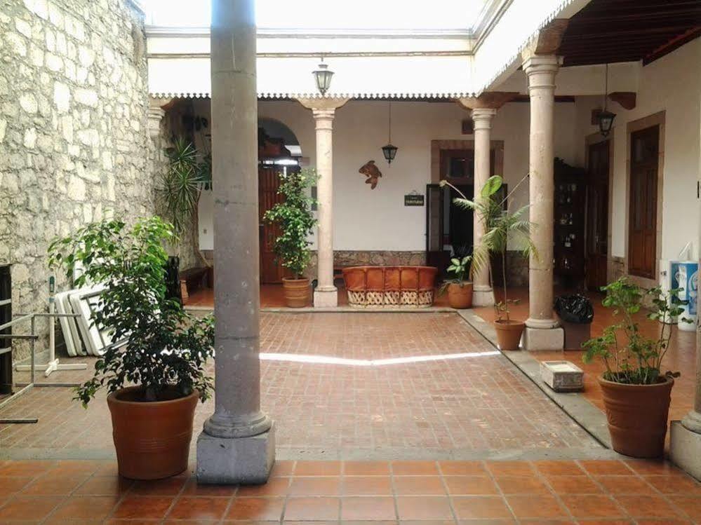 Hotel Howard Johnson By Wyndham Calle Real Morelia
