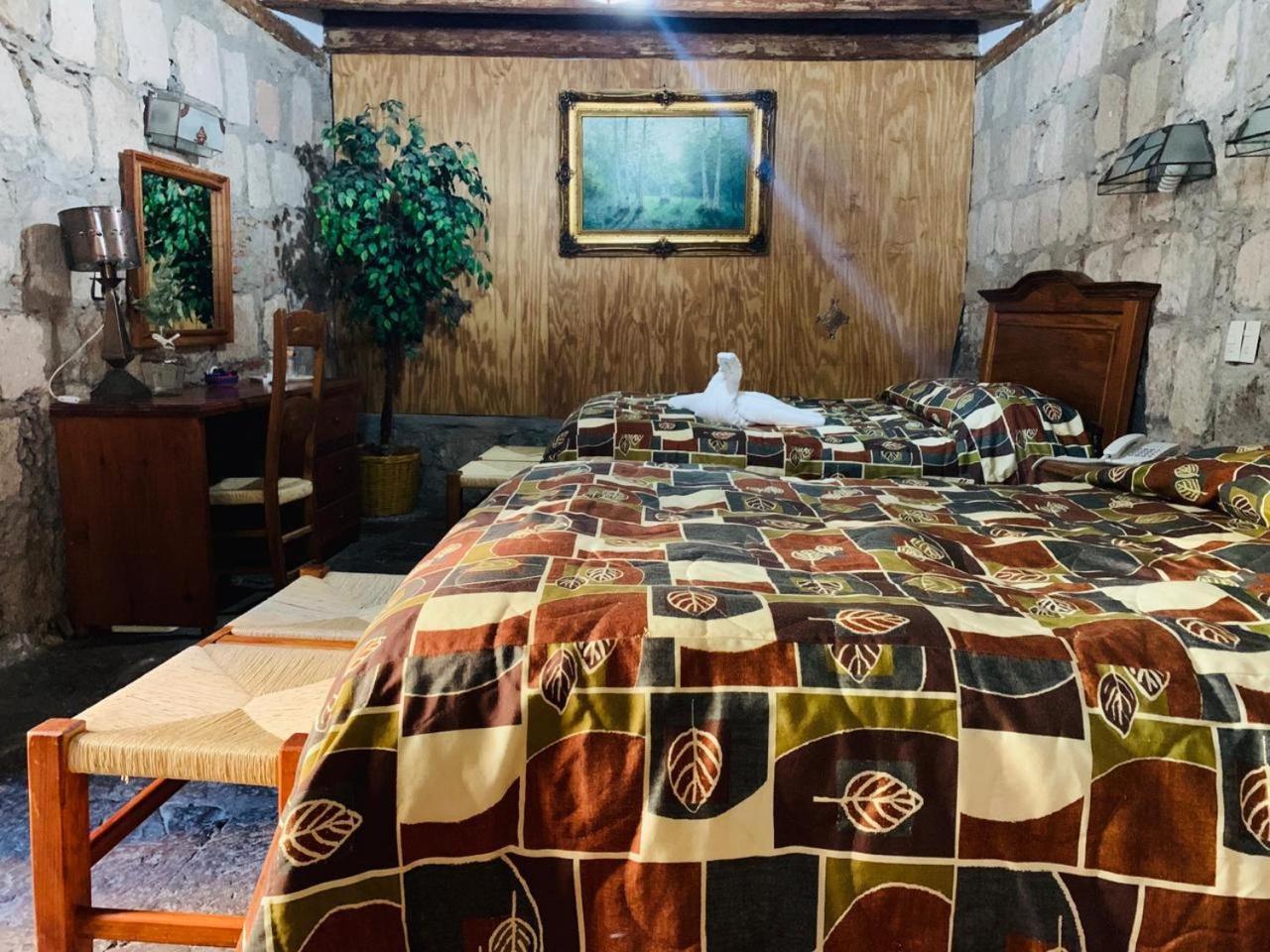 Casa Del Anticuario 3* Morelia