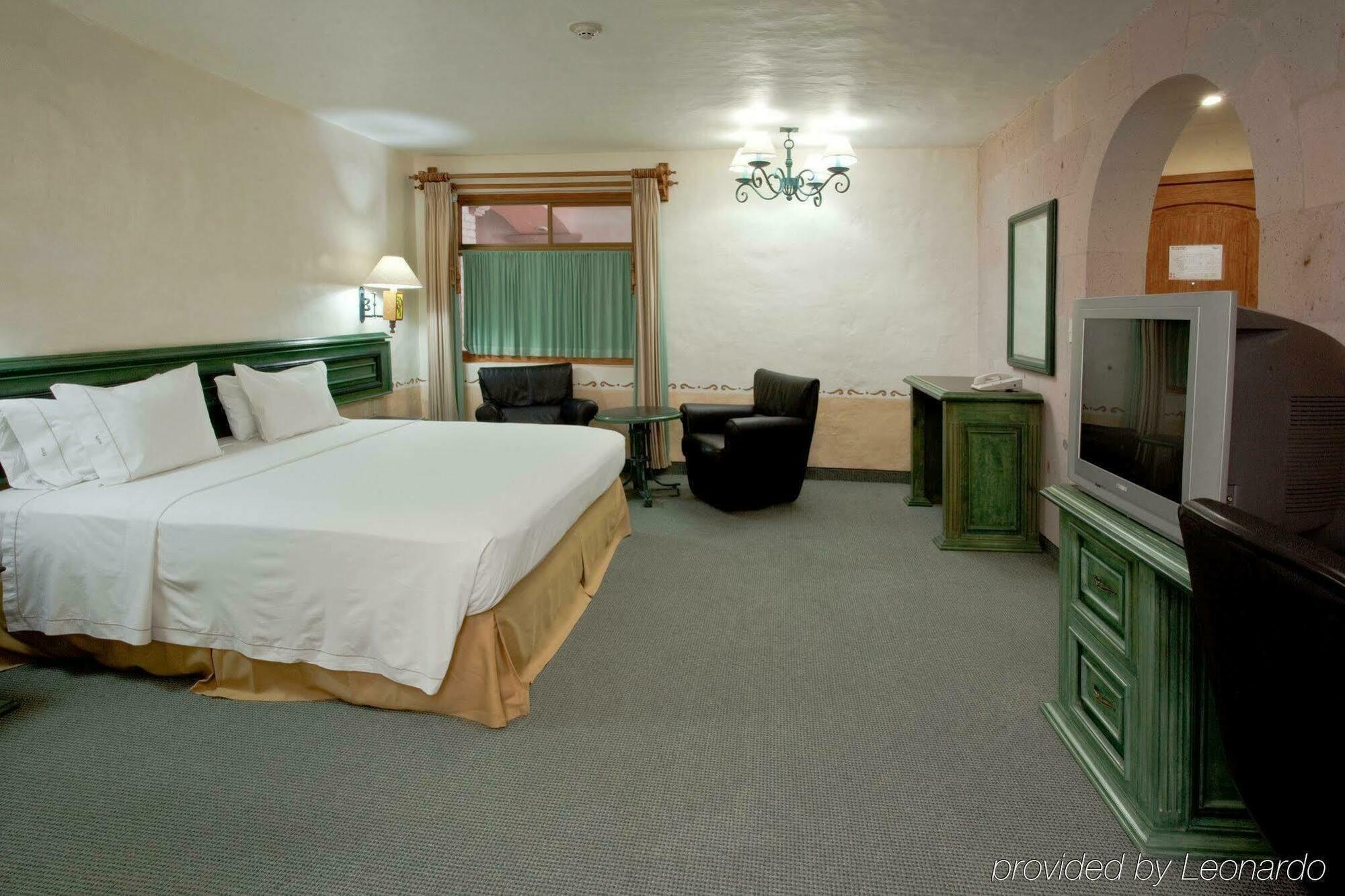 Express By Ihg 2* Morelia