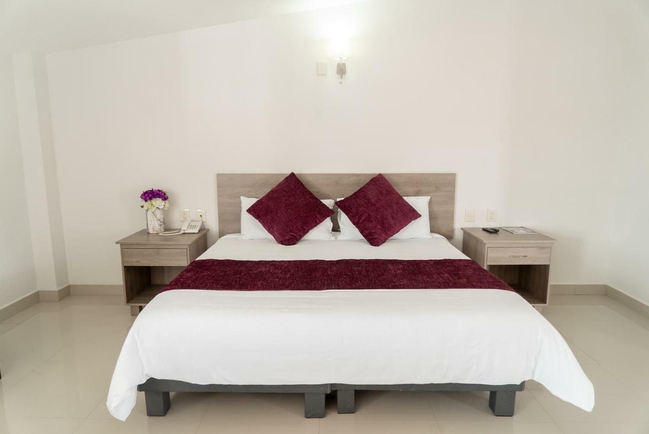 Hotel Grand Centurion 4*