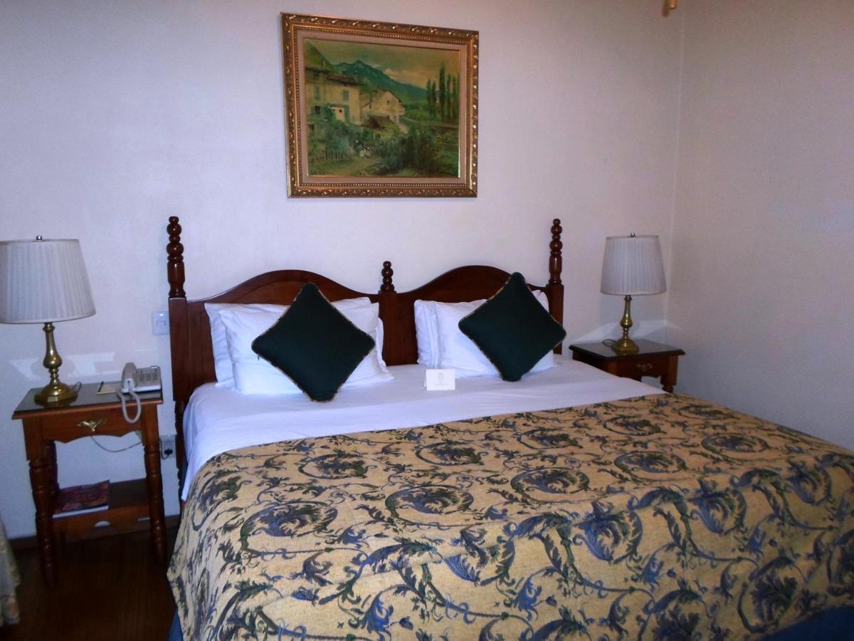 Virrey De Mendoza Hotel 5*