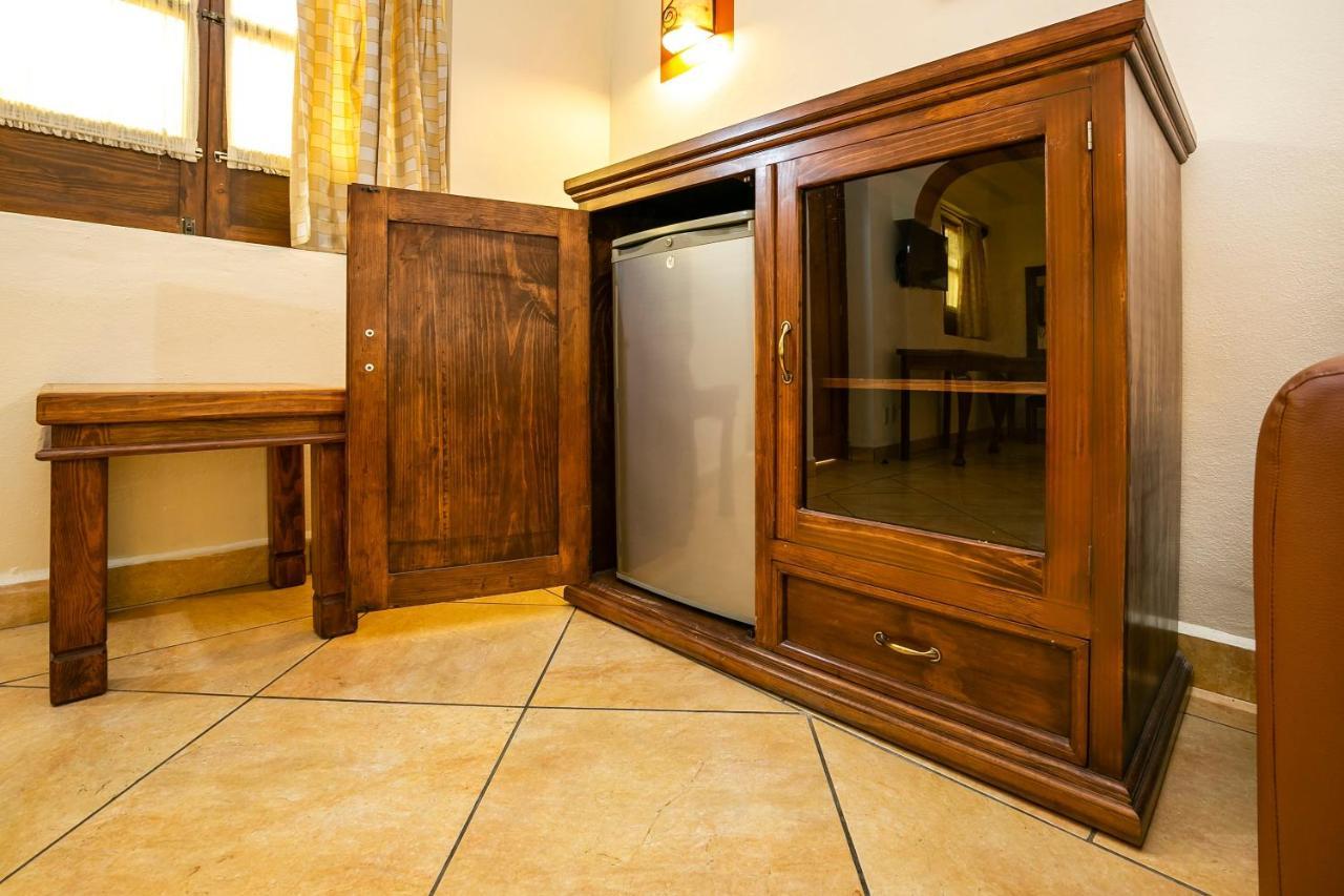 Hotel Casa Del Virrey&suites 2*