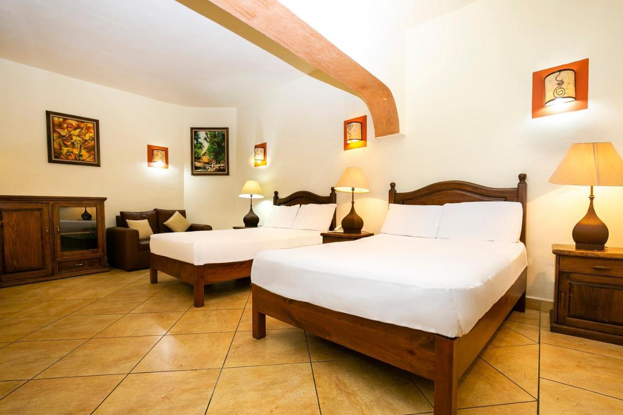 Hotel Casa Del Virrey&suites 2*