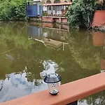 La Casa Del Lago