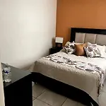 La Casita Del Jardin