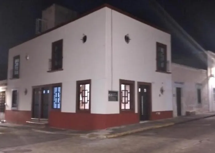 Suites Del Centro Executive