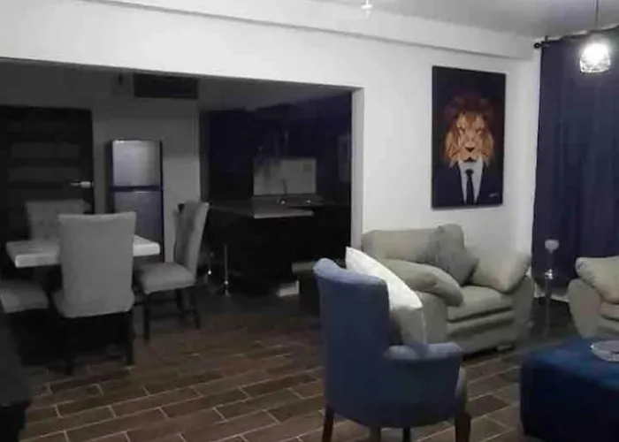 Departamento De 3 Recamaras Recien Renovado Listo Para Tu Estadia .
