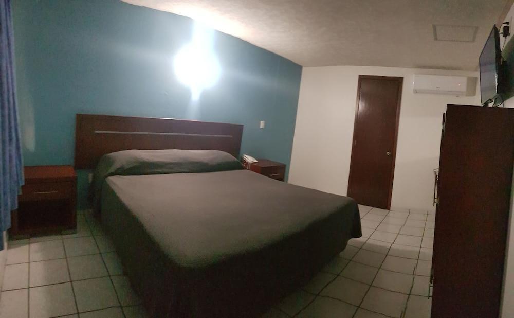 Capital O Victoria Hotel Morelia