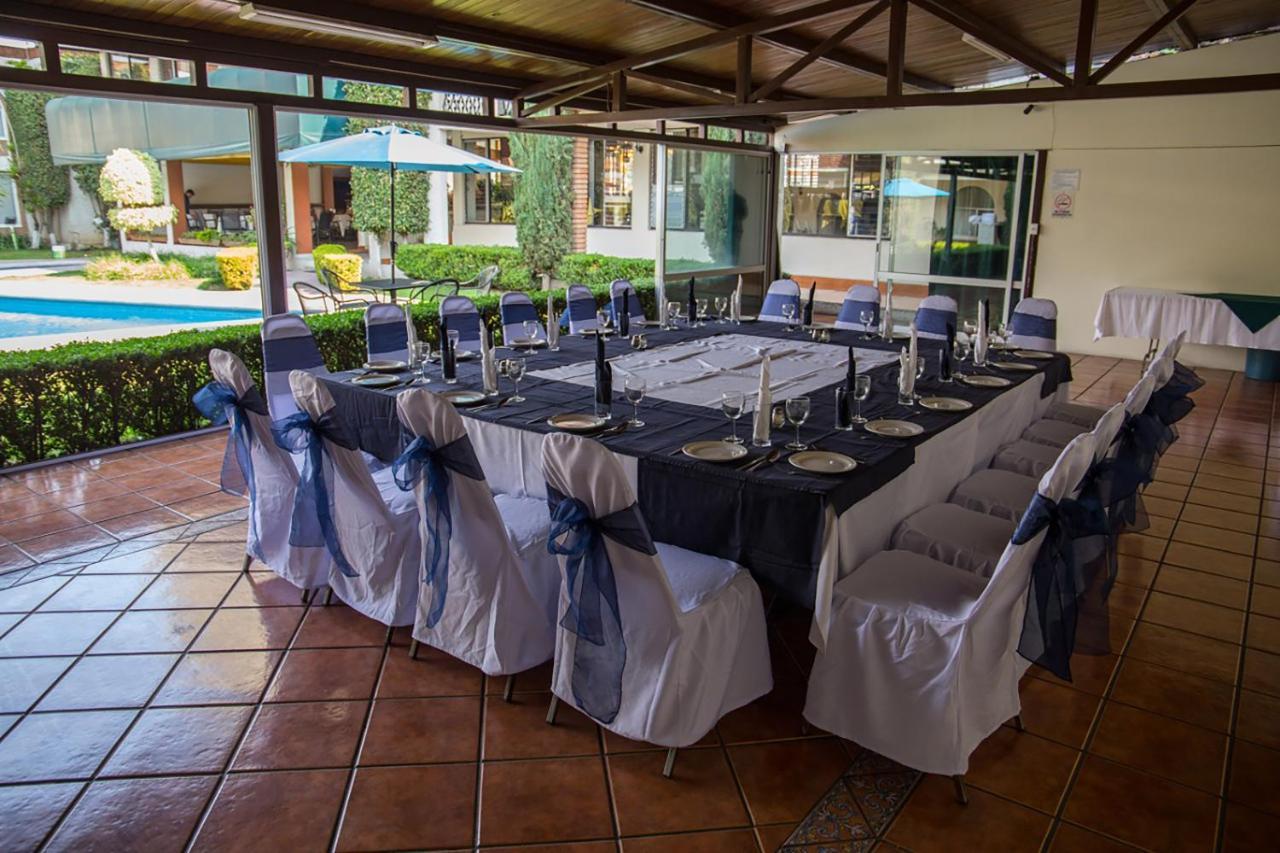 & Del Sol Hotel 4*