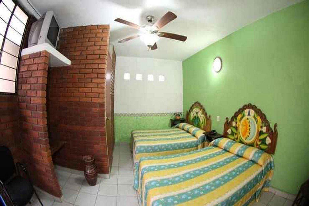 Hotel Oyo La Casita Morelia