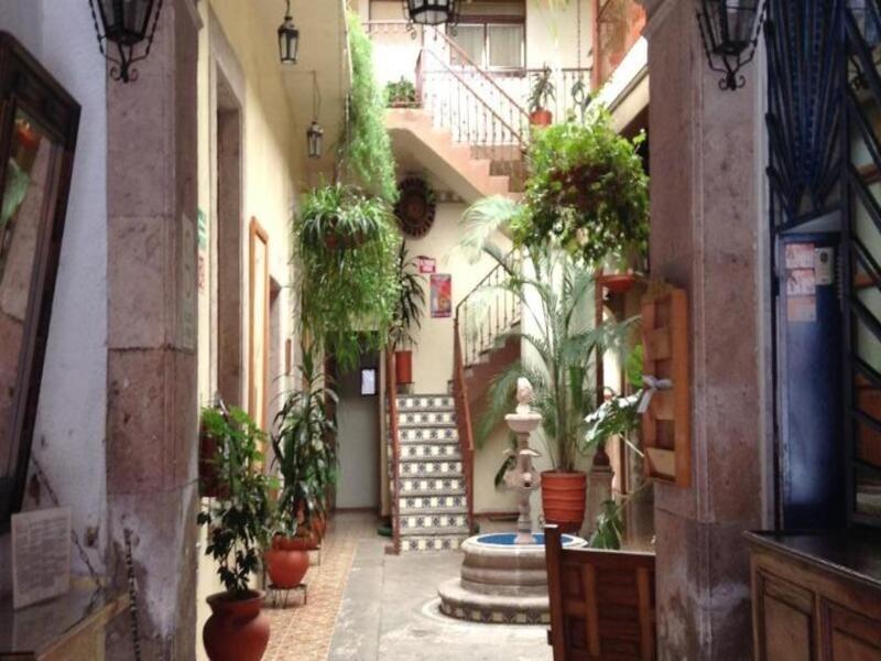 Hotel Atilanos Morelia