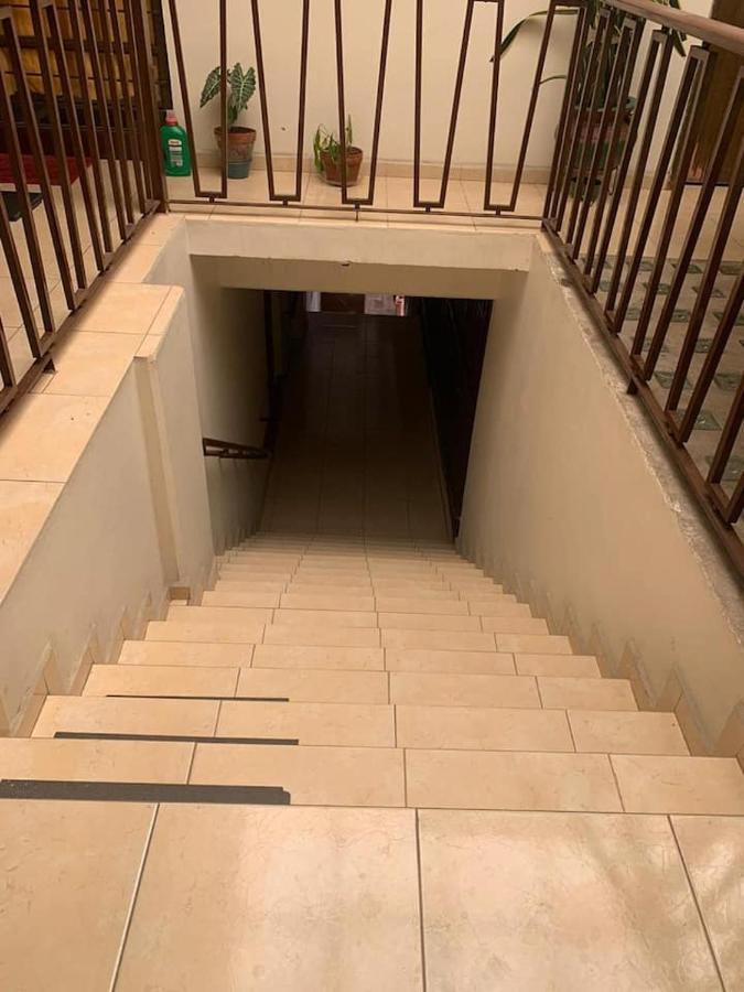 Reina Clotilde Apartamento *