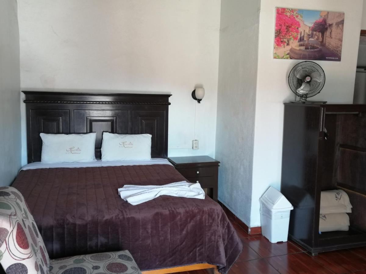 Colonial Hotel 3*