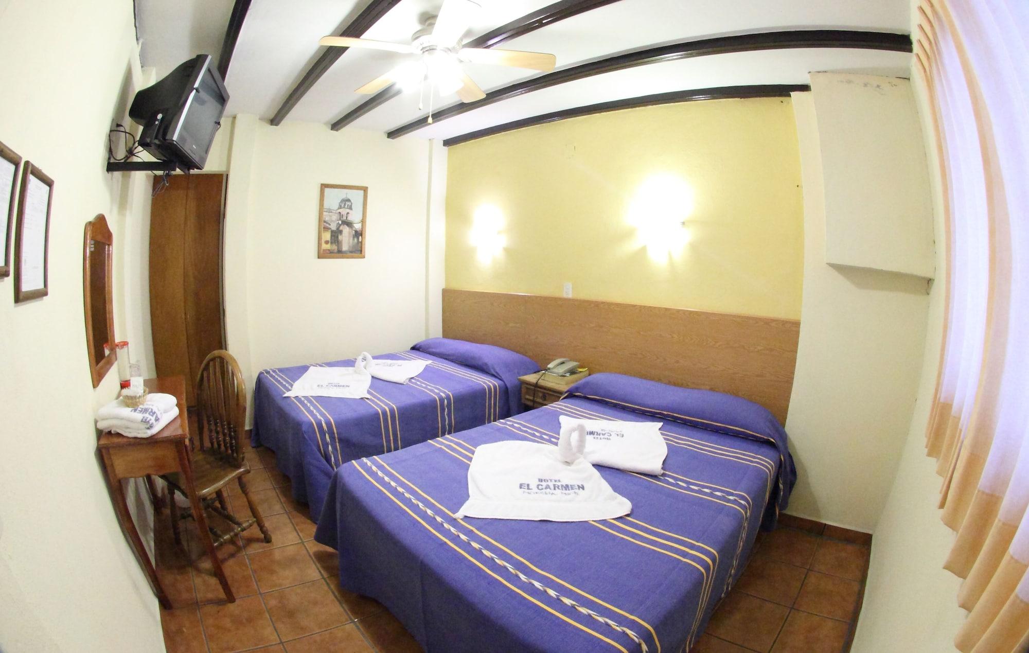El Carmen, Hotel 3*