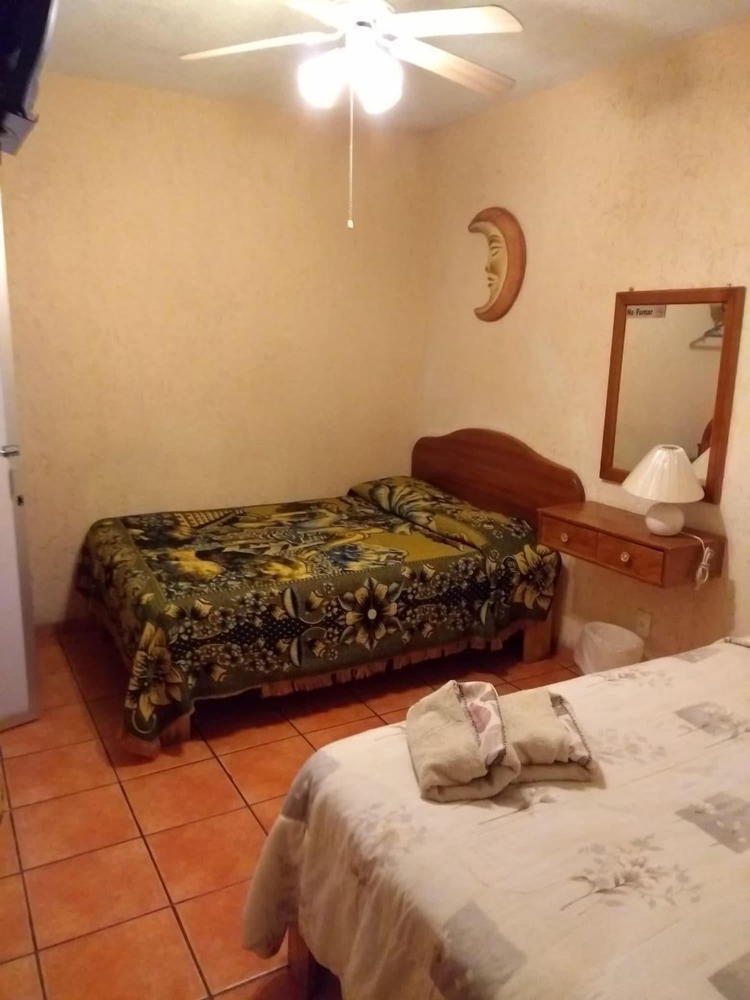 Casa Galena Capsule hotel 2*