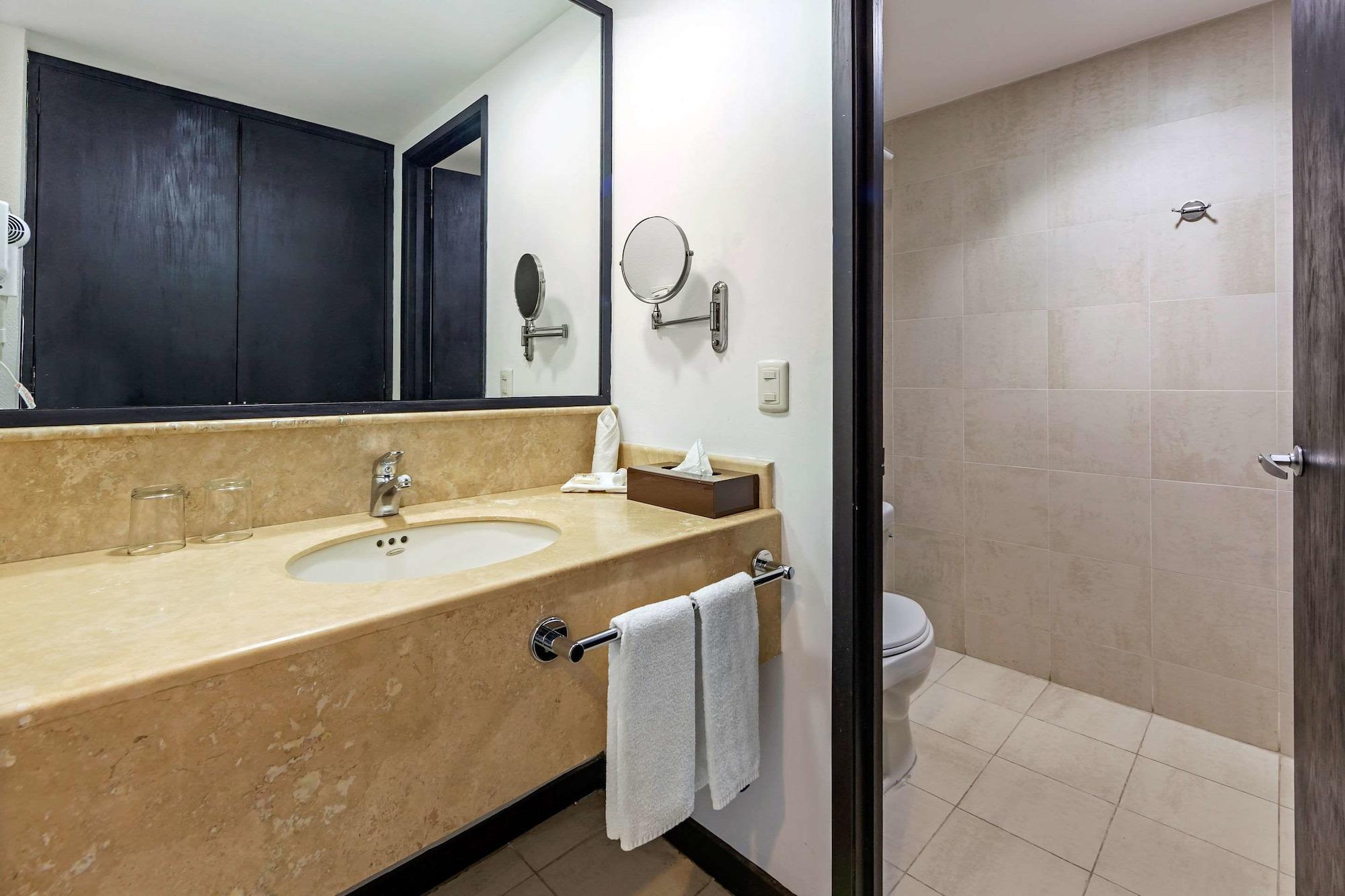 Comfort 3*