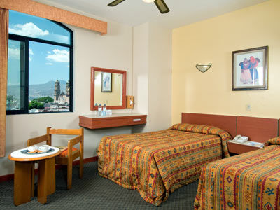 Hotel Vista Express By Arriva Hospitality Group Morelia