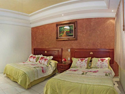 Rincon Tarasco Hotel 3*