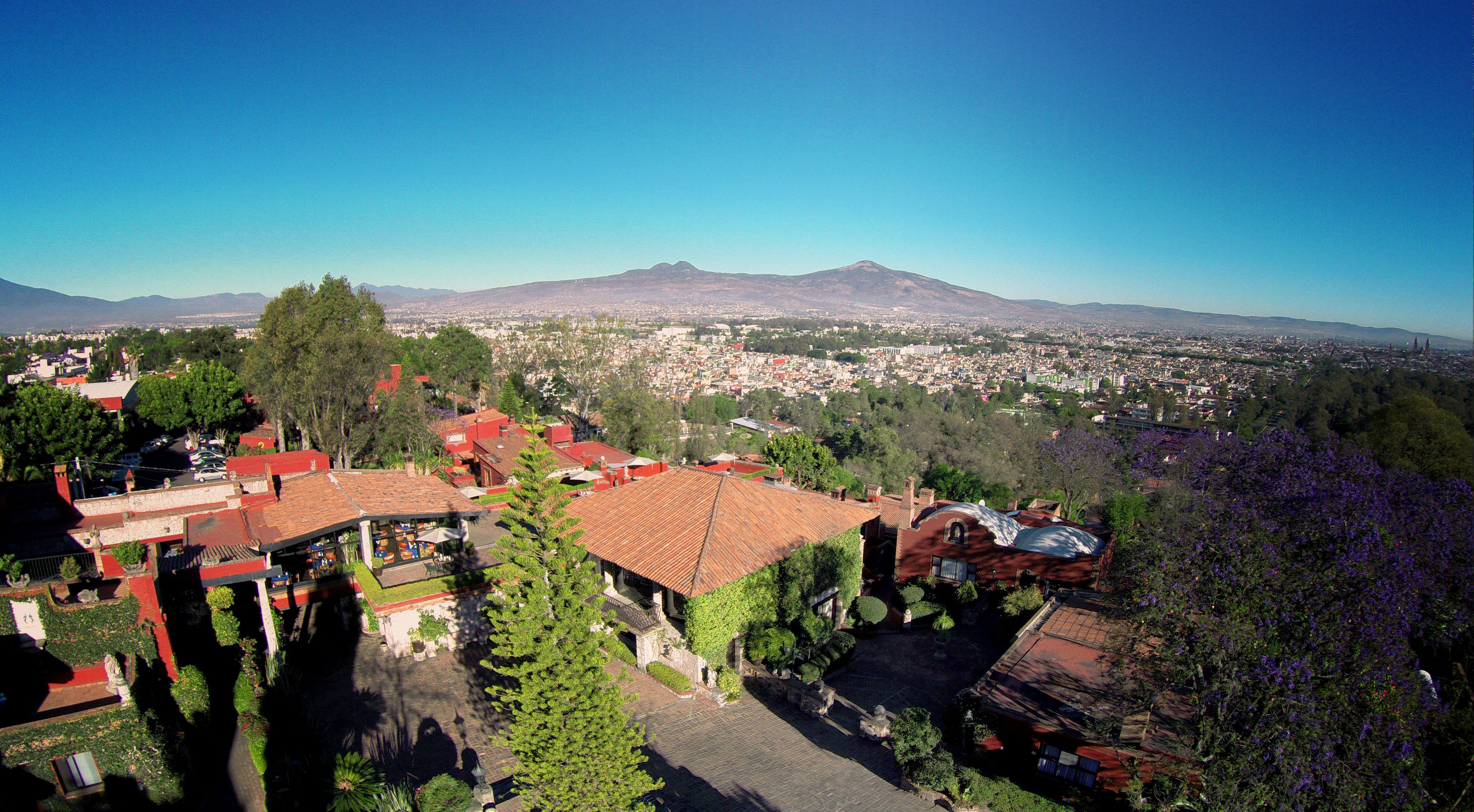Hotel Montana & Morelia