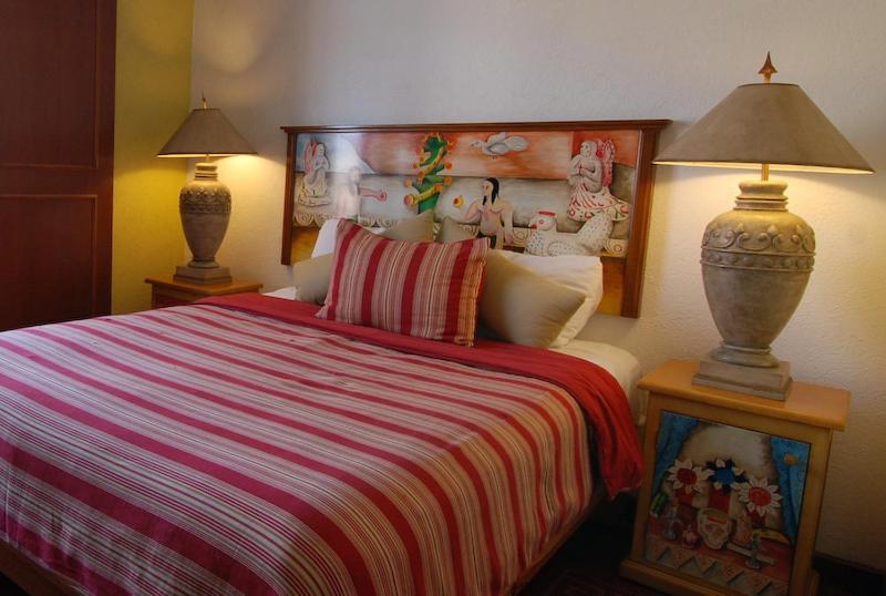 Hotel & Galeria 4*