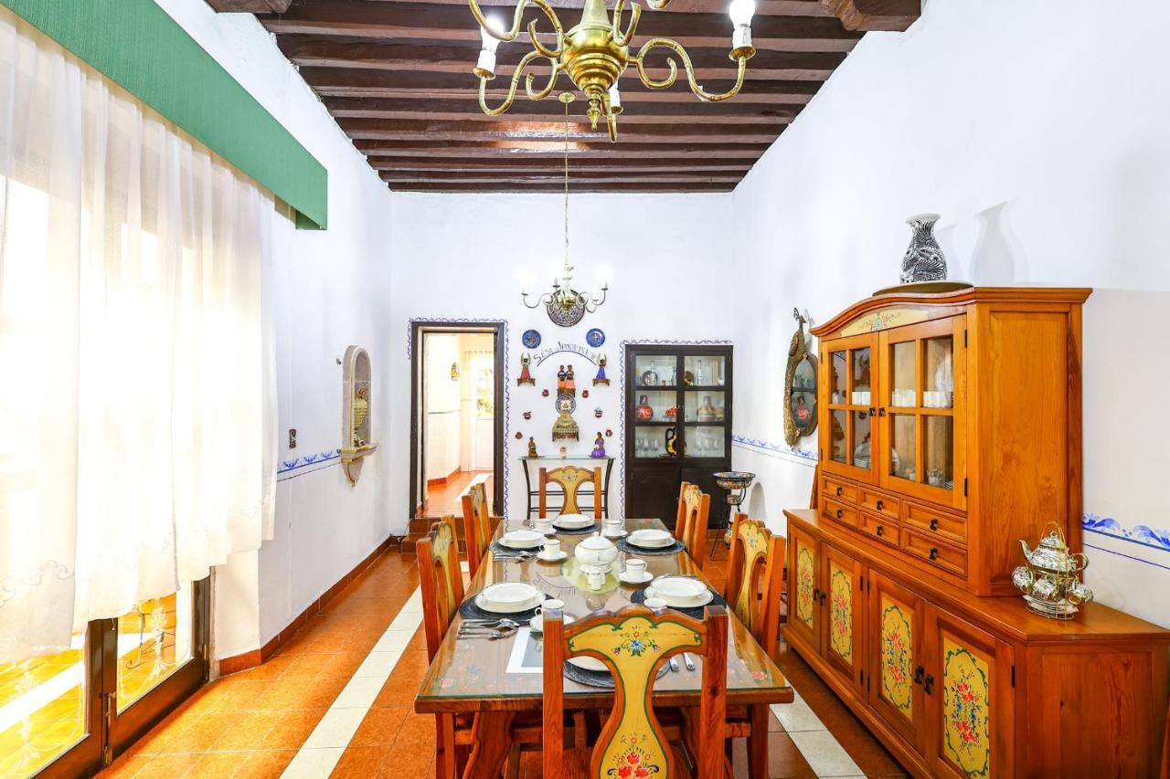 Casa De La Dulce Reyna *
