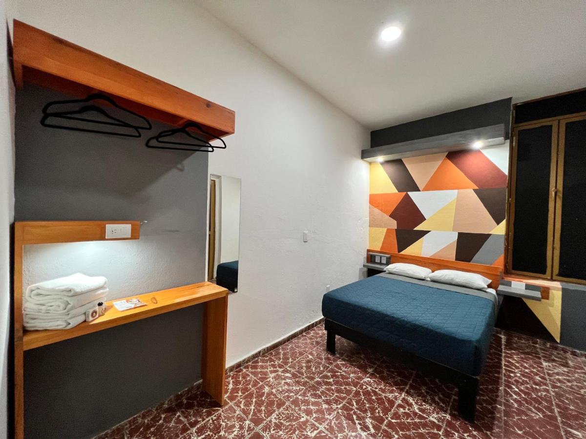 Casa Aura 2*