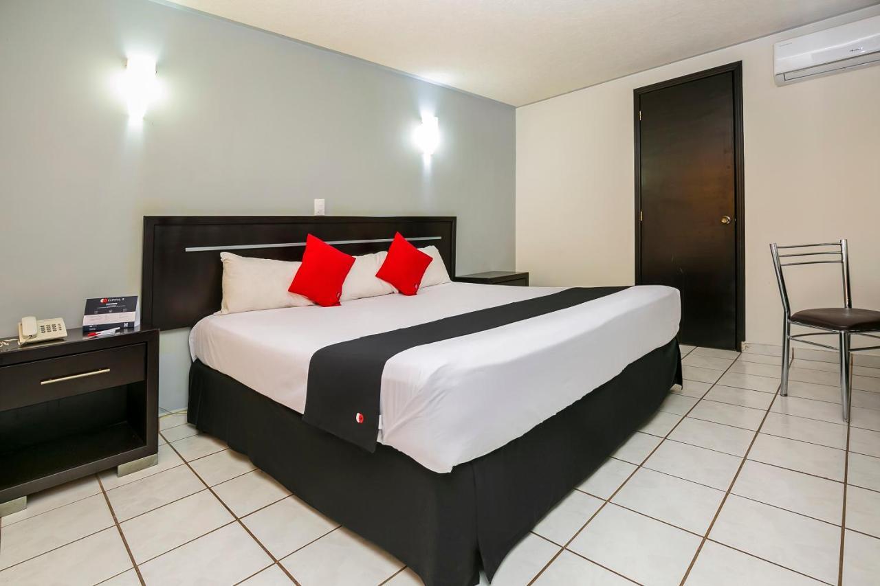 Hotel Capital O Victoria
