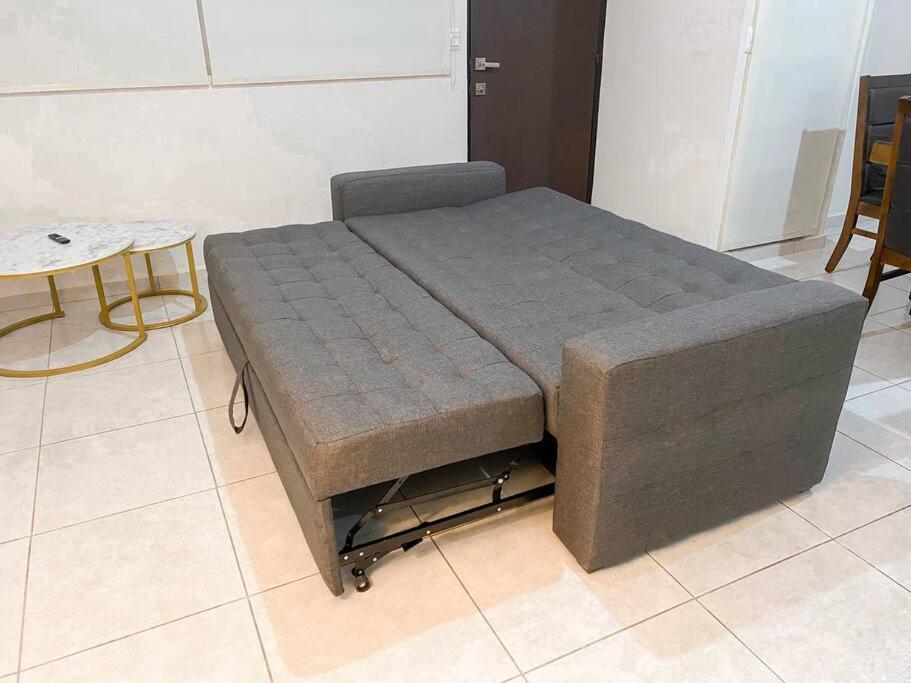 Modern Gated Townhouse 5 Min From Plaza Altozano *