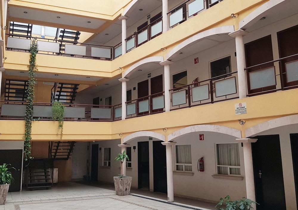 Hotel Capital O Victoria Morelia