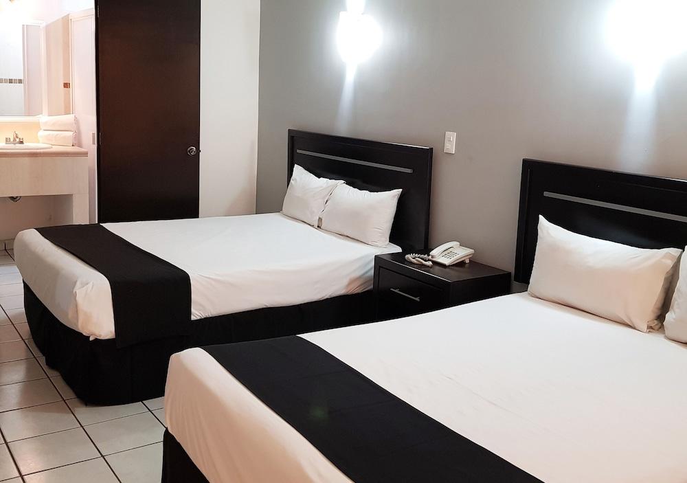 Hotel Capital O Victoria Morelia