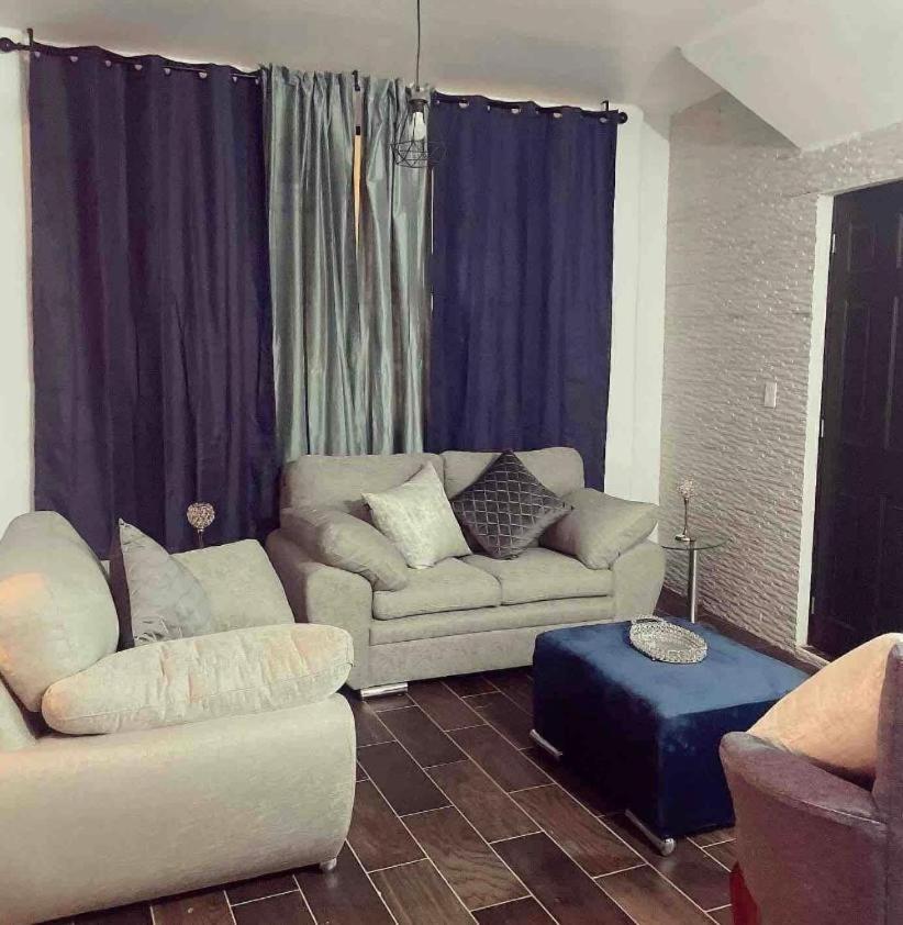 Lovely And Warming 3 Bed * Morelia