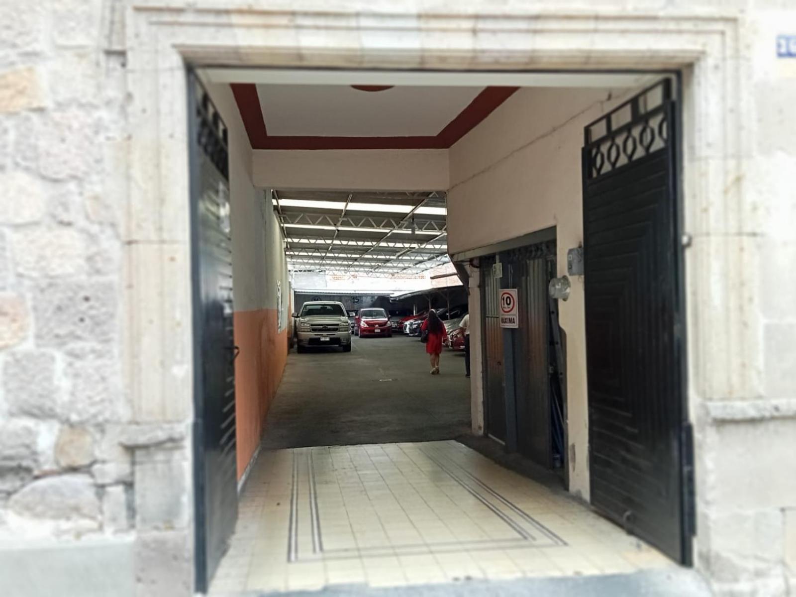 El Carmen, Hotel 3*
