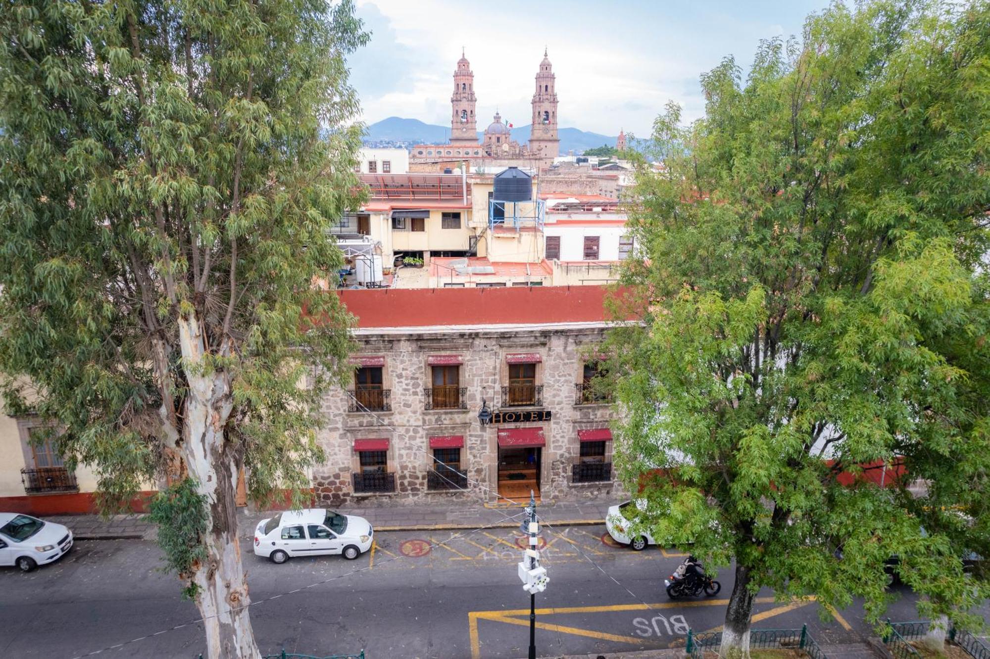 Hotel El Carmen, Morelia