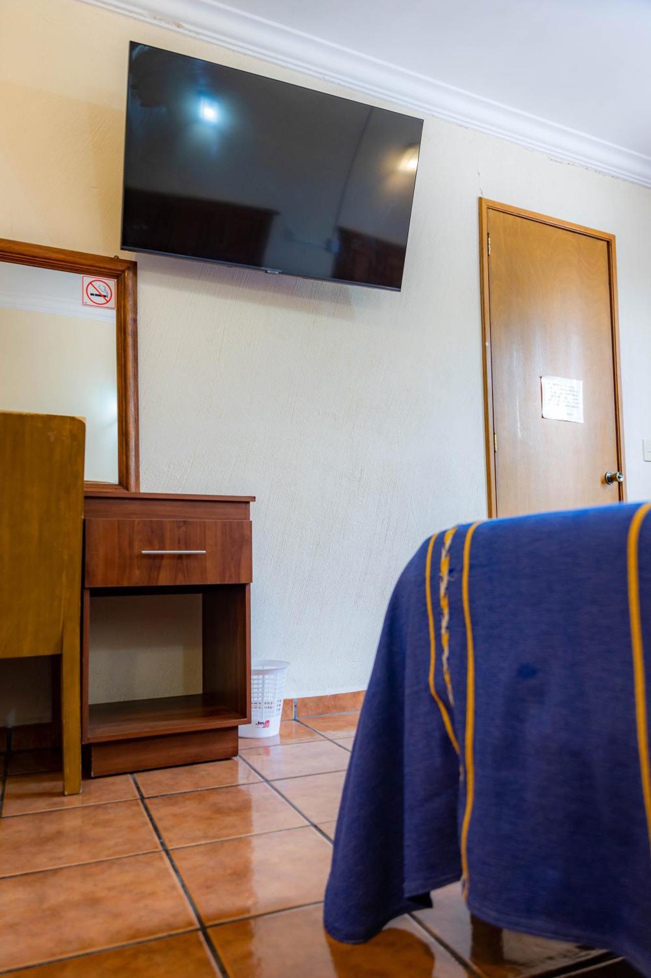 Hotel El Carmen, Morelia