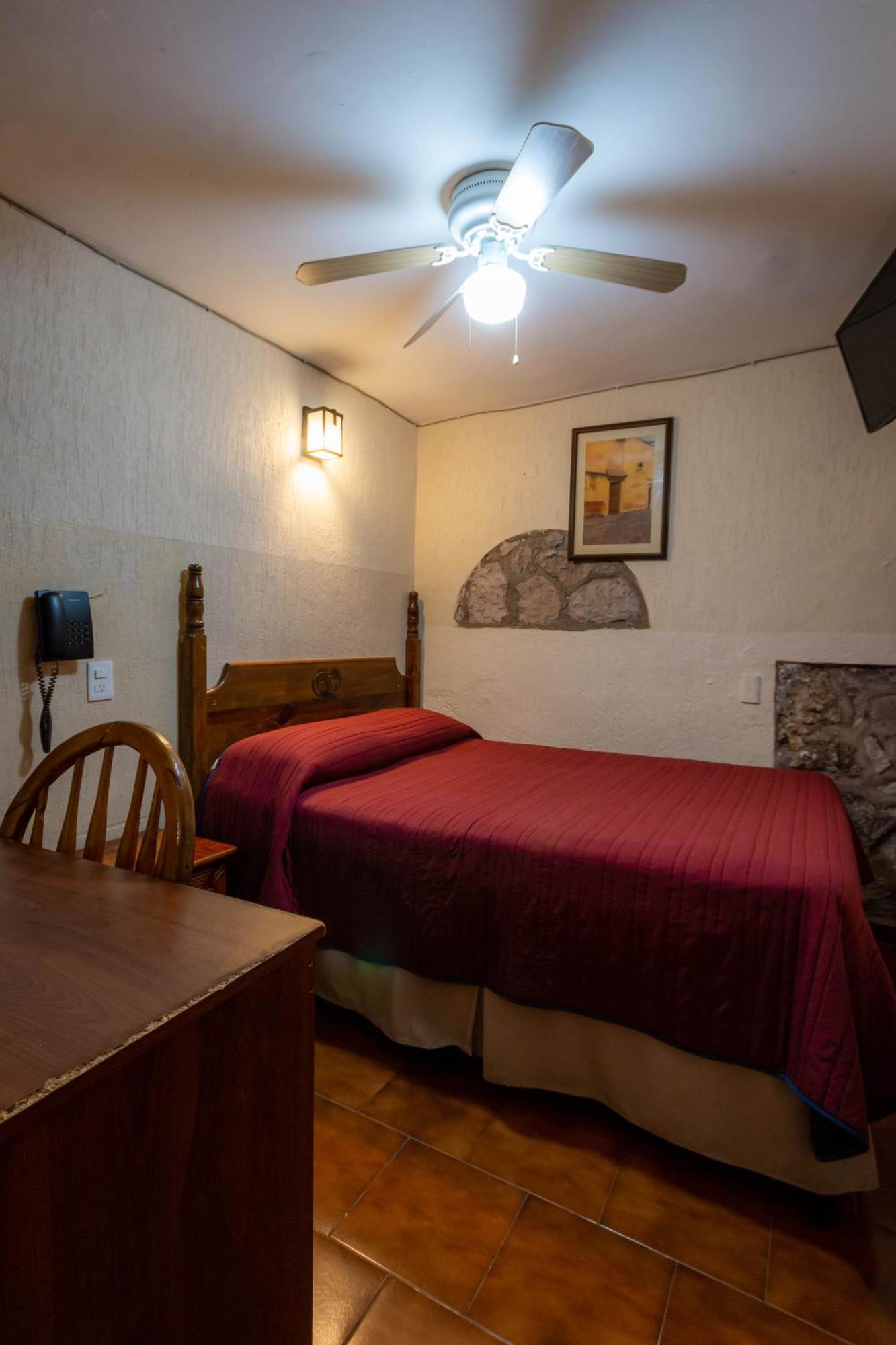 El Carmen, 3* Morelia